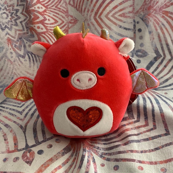 Kellytoy Accessories - Bundle 2/$20 squishmallows baiden the dragon valentines plush